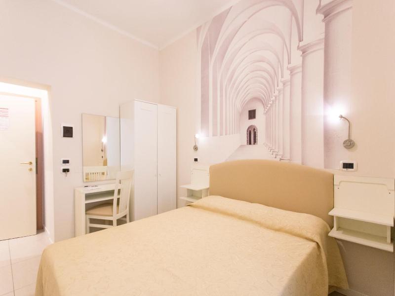 Sirena Boutique Hotel image