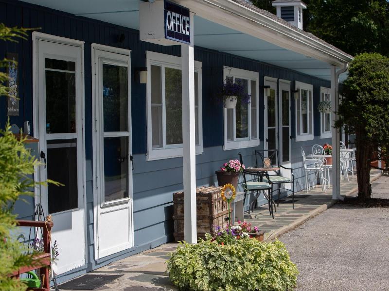 Governor S Rock Motel