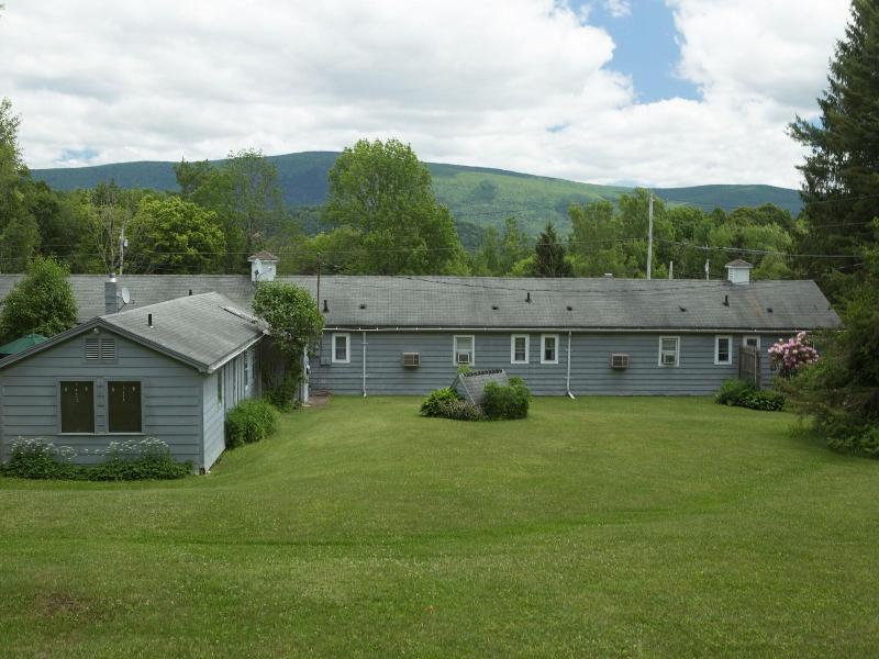 Governor S Rock Motel