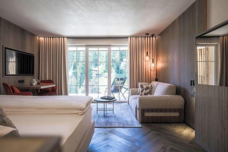 Alpine Spa Resort Viktoria image