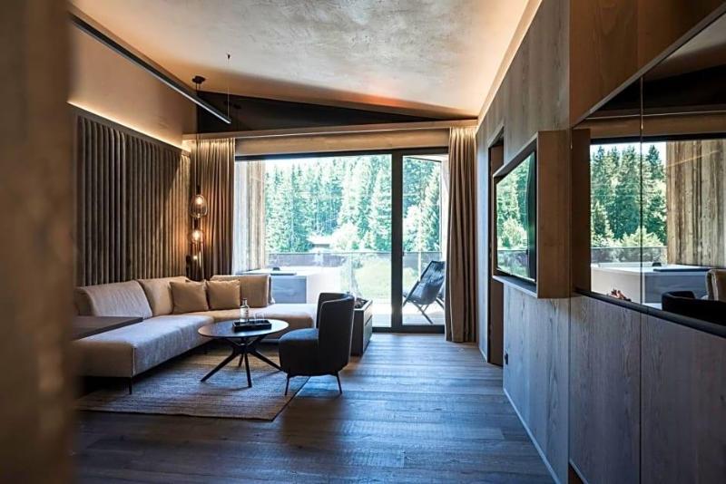 Alpine Spa Resort Viktoria image