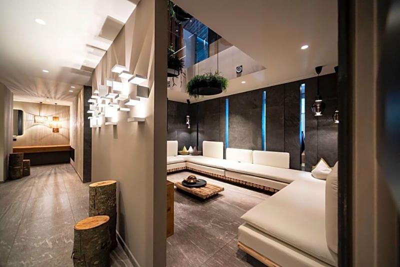 Alpine Spa Resort Viktoria image