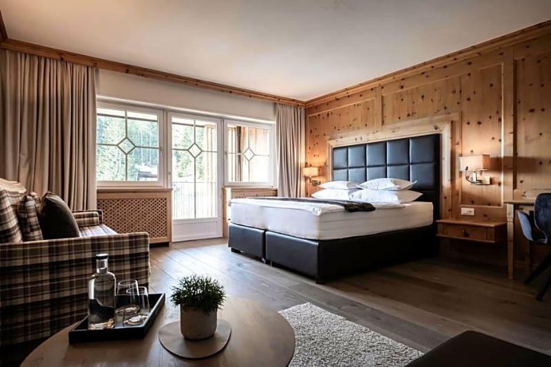 Alpine Spa Resort Viktoria image