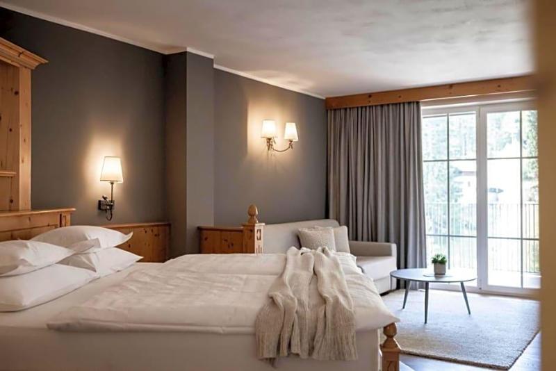 Alpine Spa Resort Viktoria image