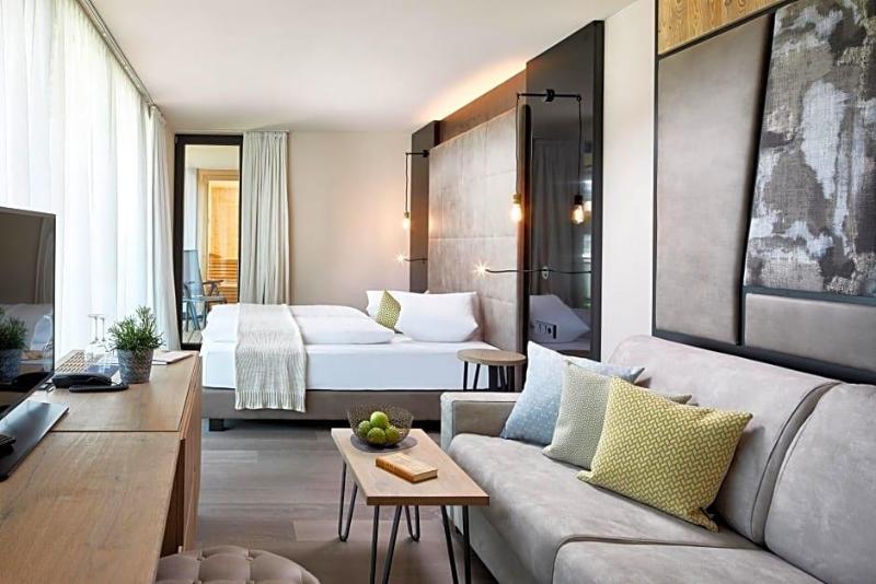 Alpine Spa Resort Viktoria image
