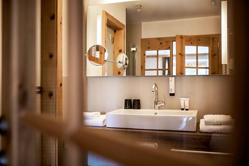 Alpine Spa Resort Viktoria image