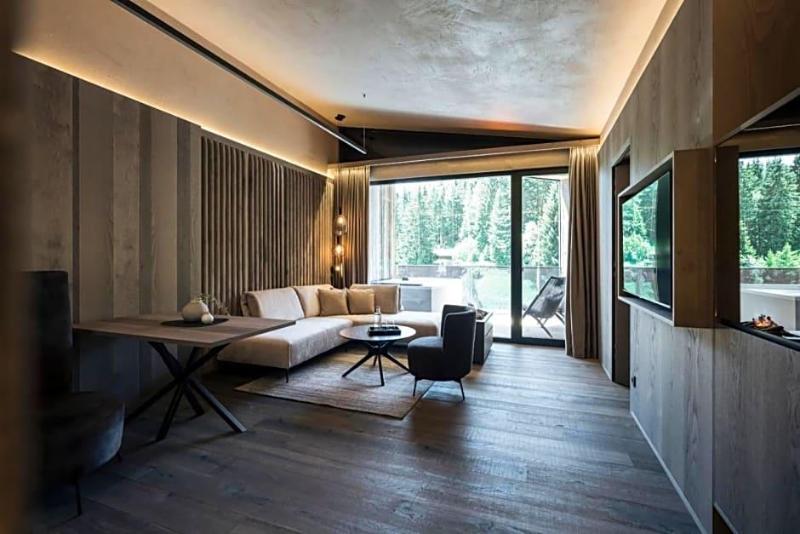 Alpine Spa Resort Viktoria image