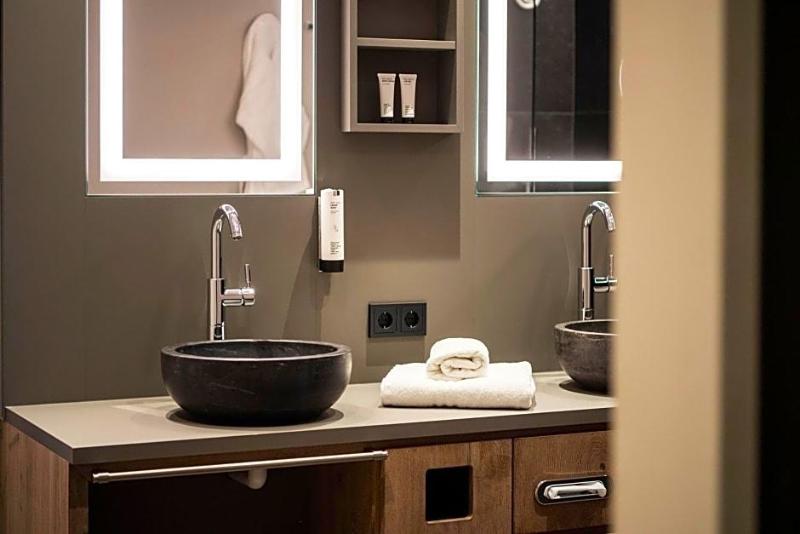 Alpine Spa Resort Viktoria image