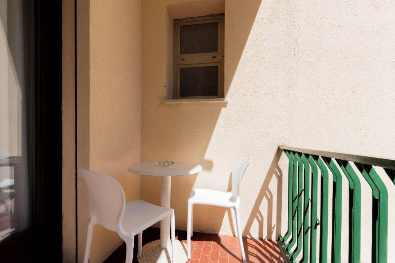 Hotel Regina image