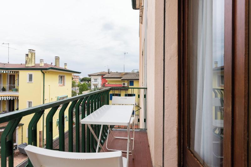 Hotel Regina image