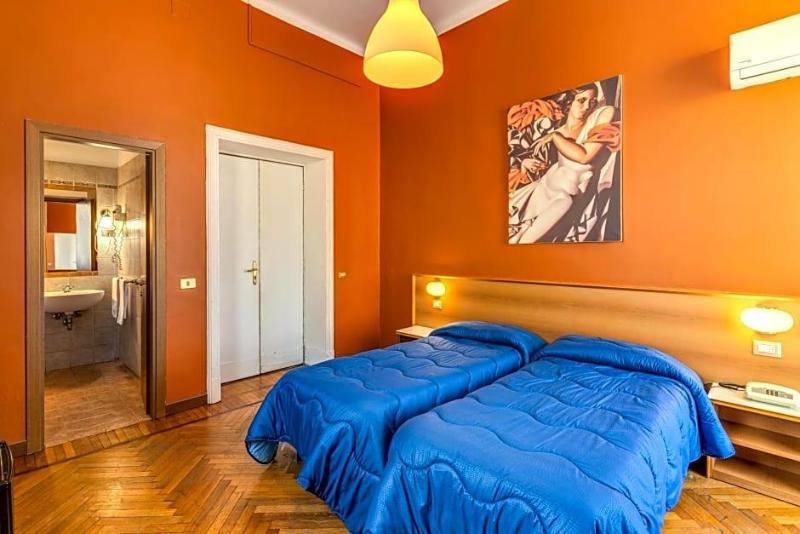 Hotel Apollo image