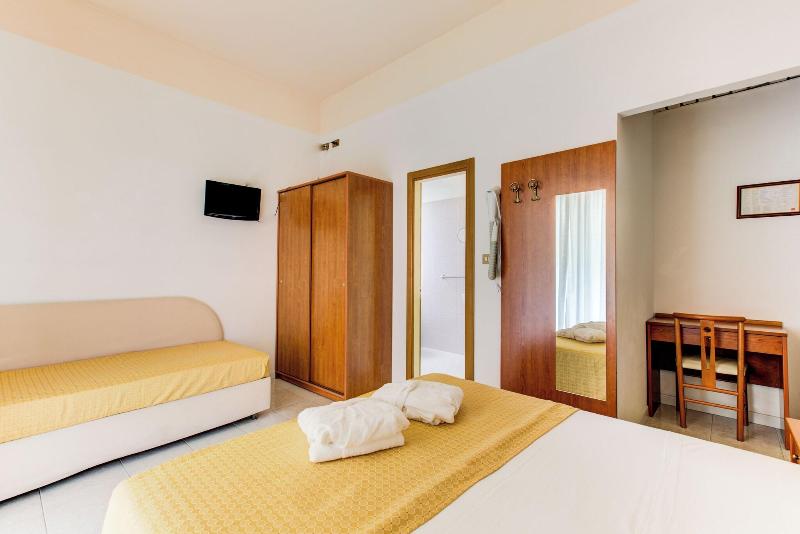 Hotel Vela D'oro image