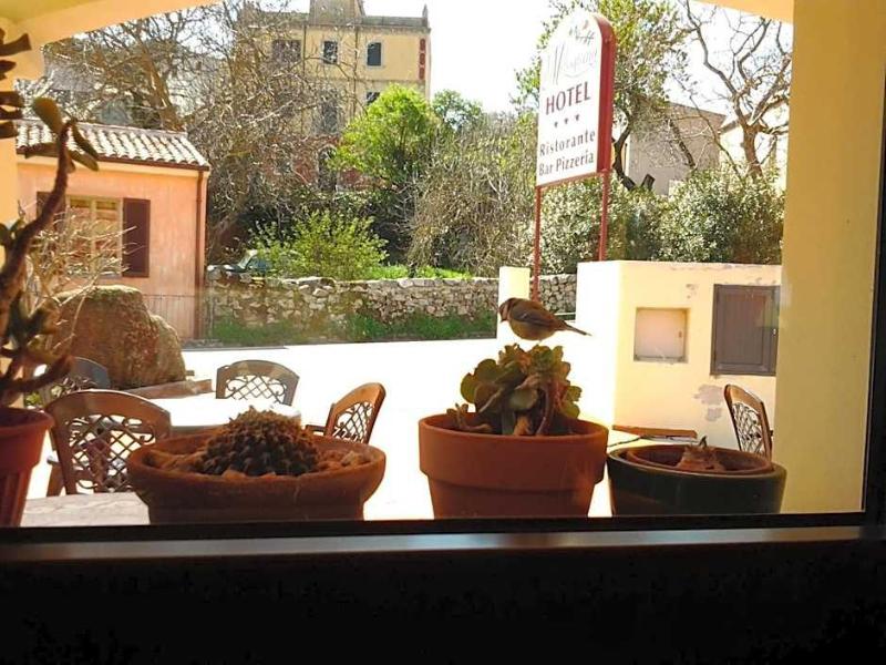 Hotel Il Melograno image