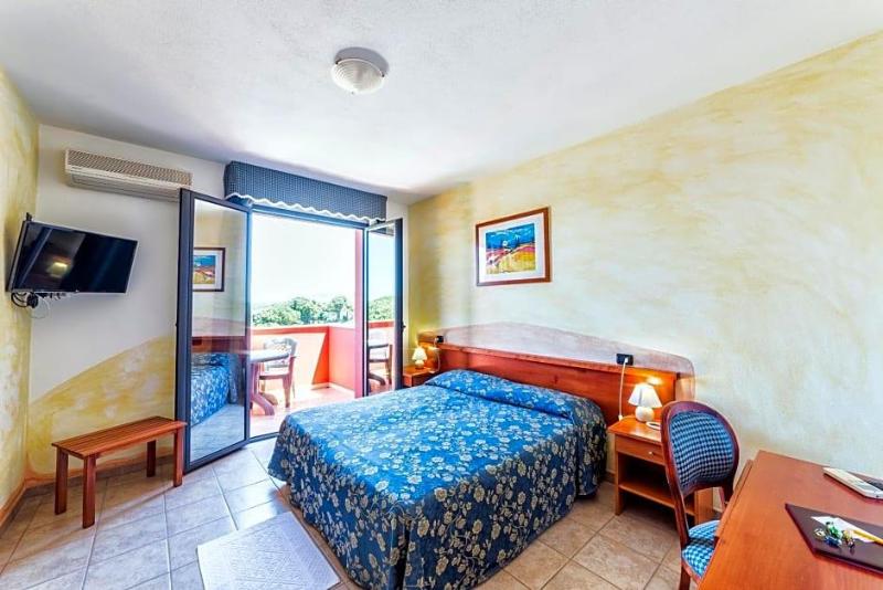 Hotel Il Melograno image