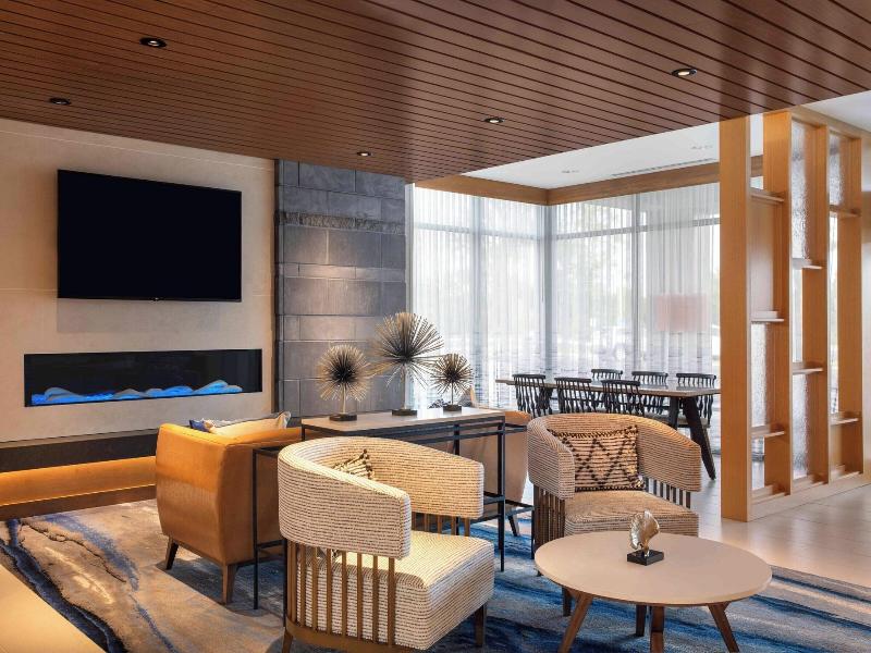 Fairfield Inn & Suites By Marriott Lewisburg image