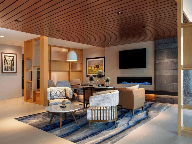 Fairfield Inn & Suites By Marriott Lewisburg image