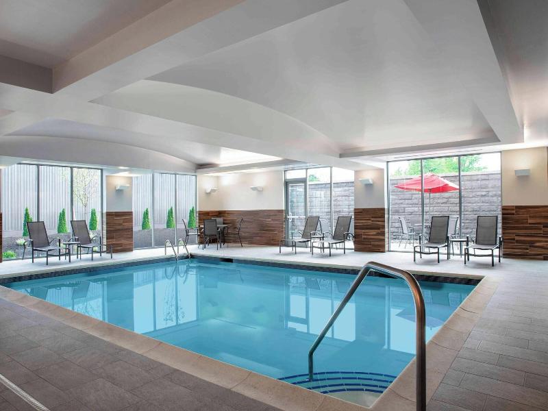 Fairfield Inn & Suites By Marriott Lewisburg image