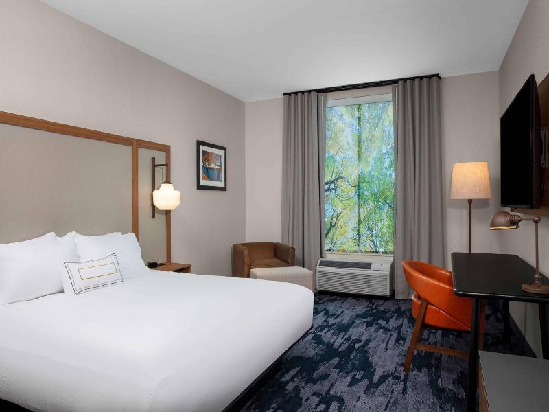 Fairfield Inn & Suites By Marriott Lewisburg image