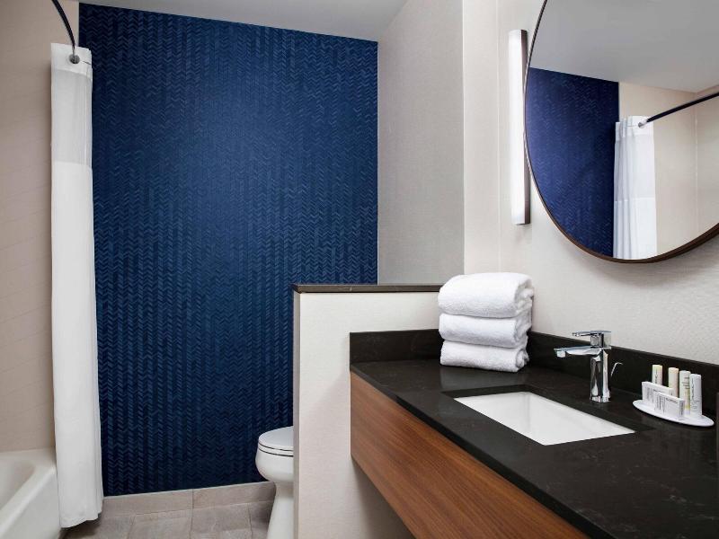 Fairfield Inn & Suites By Marriott Lewisburg image