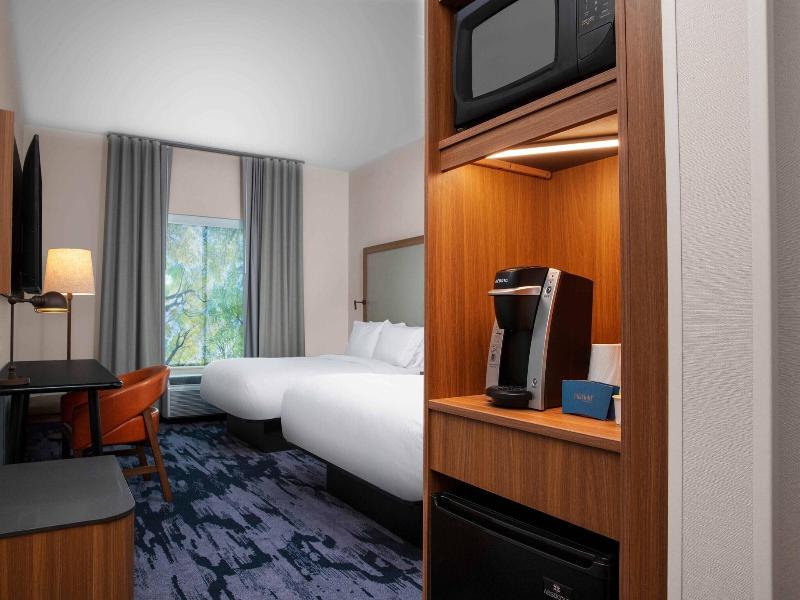 Fairfield Inn & Suites By Marriott Lewisburg image