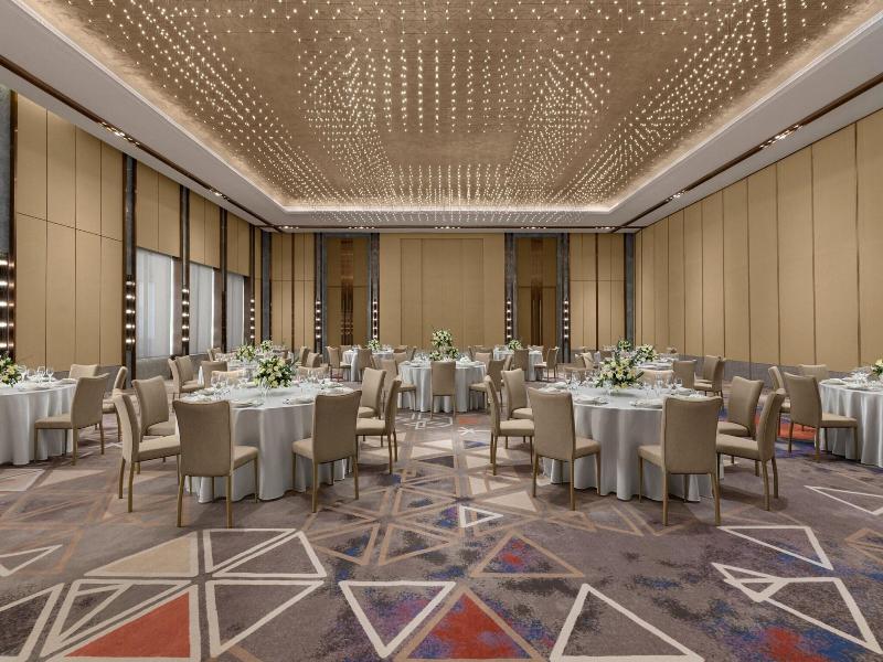 Sheraton Cebu Mactan Resort image