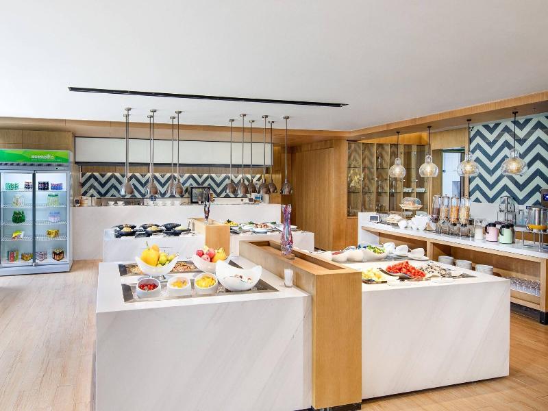 Fairfield By Marriott Beijing Haidian image