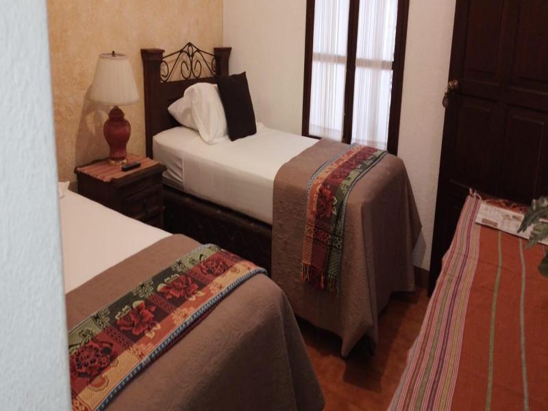 Hotel T Kon T image