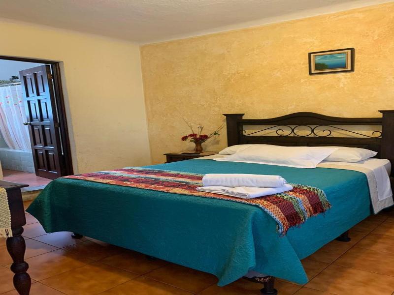 Hotel T Kon T image