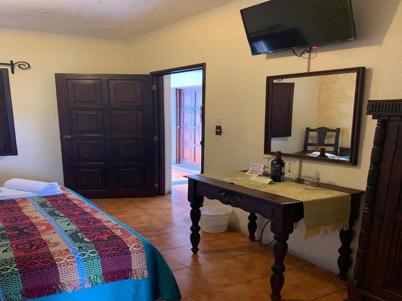 Hotel T Kon T image