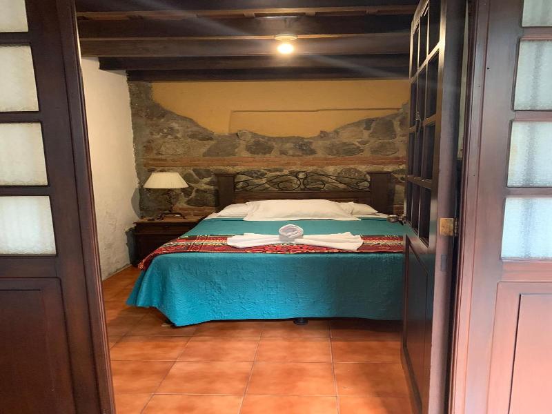 Hotel T Kon T image