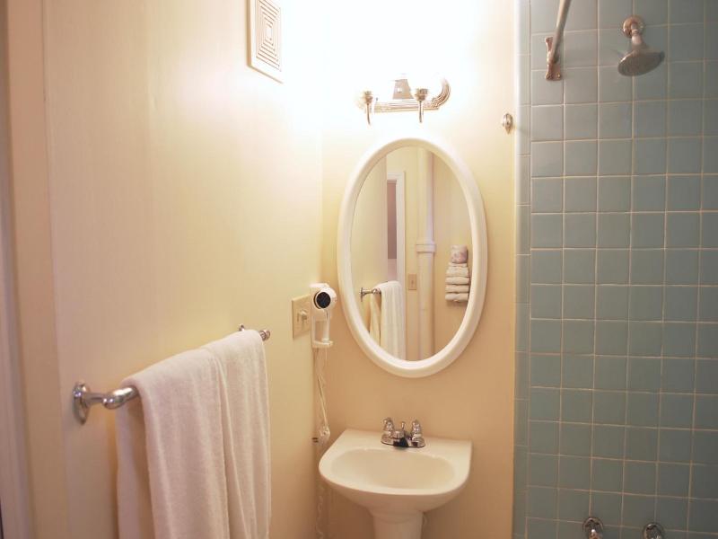 Anne S Washington Inn image