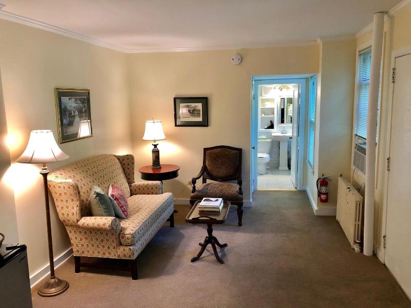 Anne S Washington Inn image