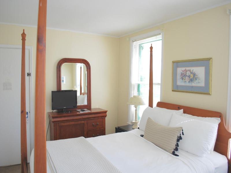 Anne S Washington Inn image