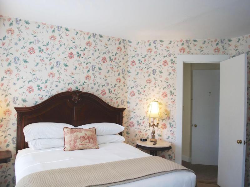 Anne S Washington Inn image