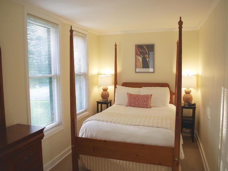 Anne S Washington Inn image