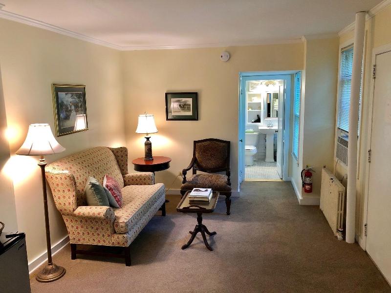 Anne S Washington Inn image