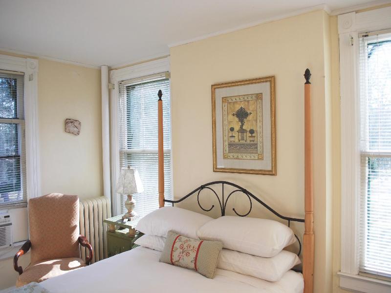 Anne S Washington Inn image