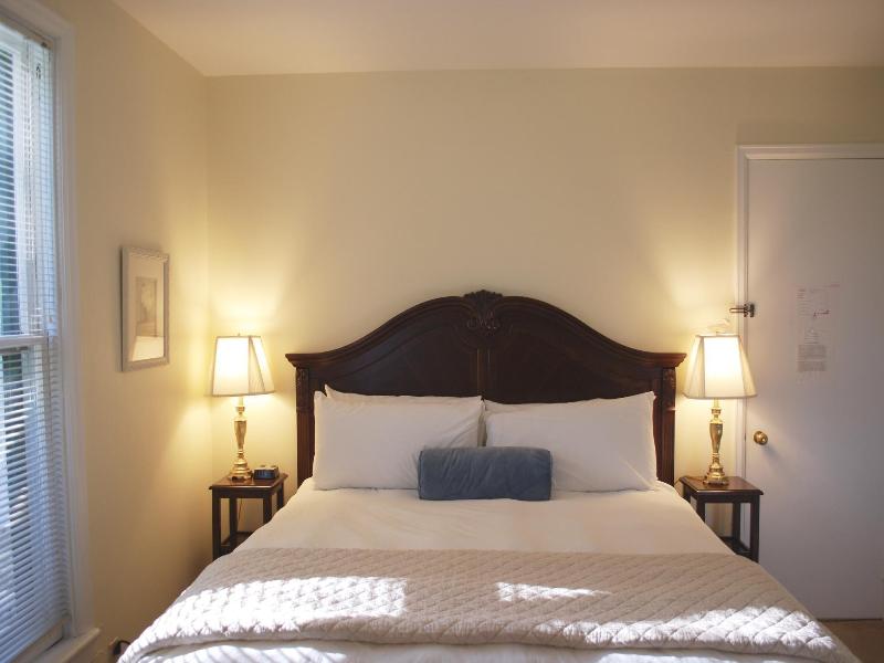 Anne S Washington Inn image