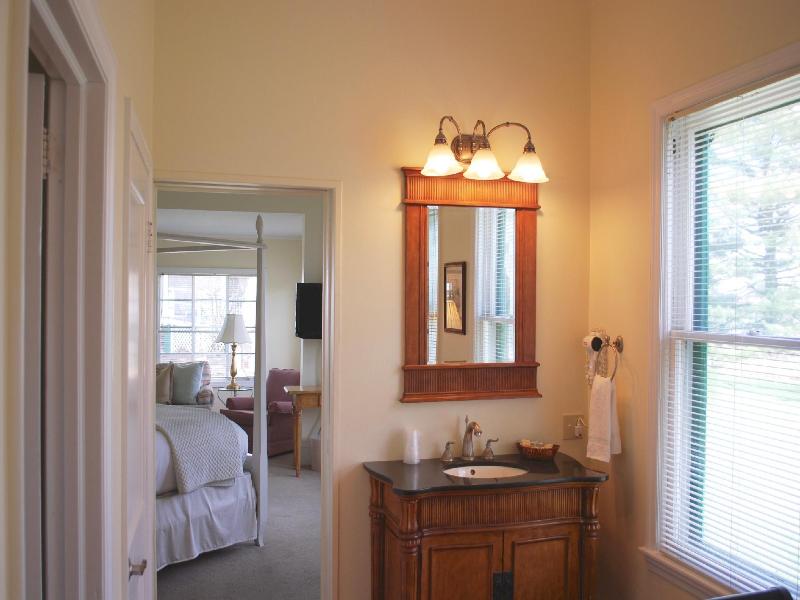 Anne S Washington Inn image