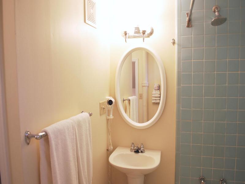 Anne S Washington Inn image