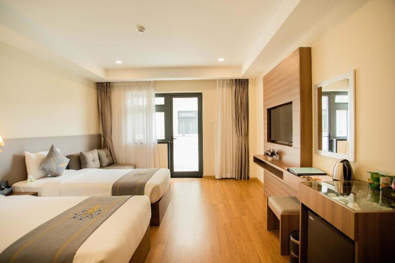 Orbit Hotel image