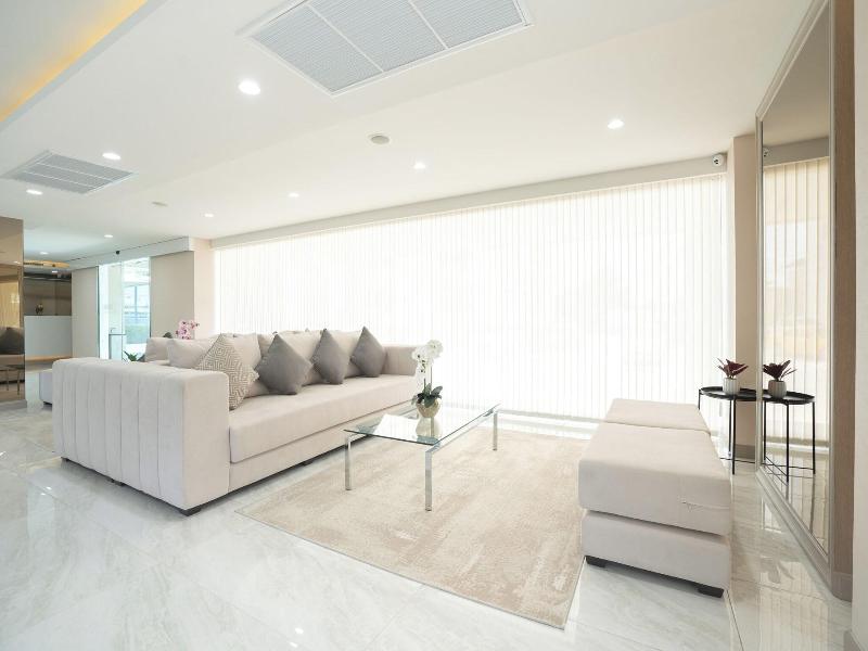 Oriole Residence image