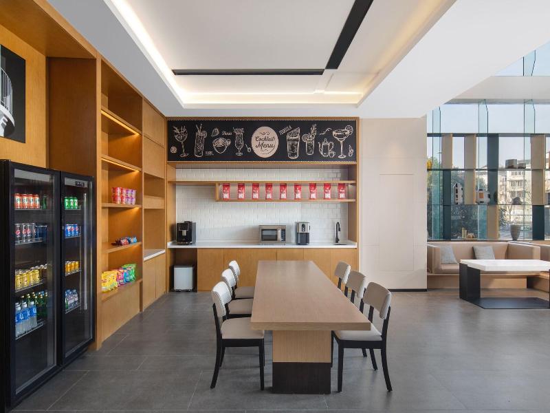 Fairfield By Marriott Shanghai Pudong South image