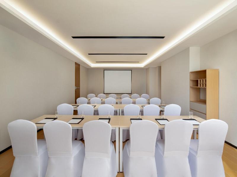 Fairfield By Marriott Shanghai Pudong South image