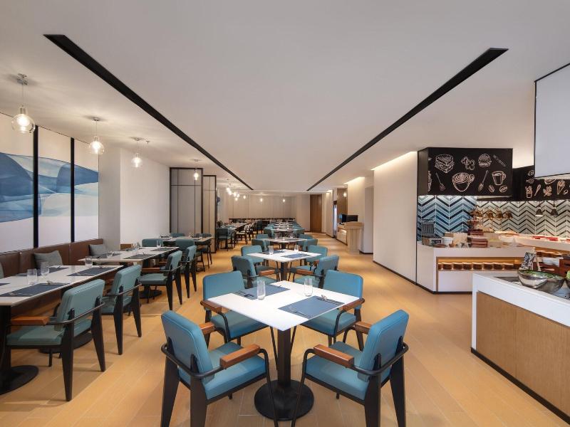 Fairfield By Marriott Shanghai Pudong South image