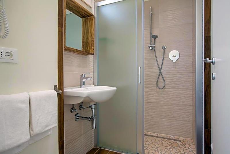 Hotel Augusta image