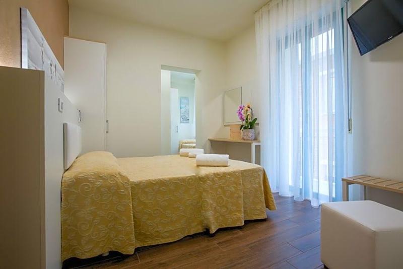 Hotel Augusta image