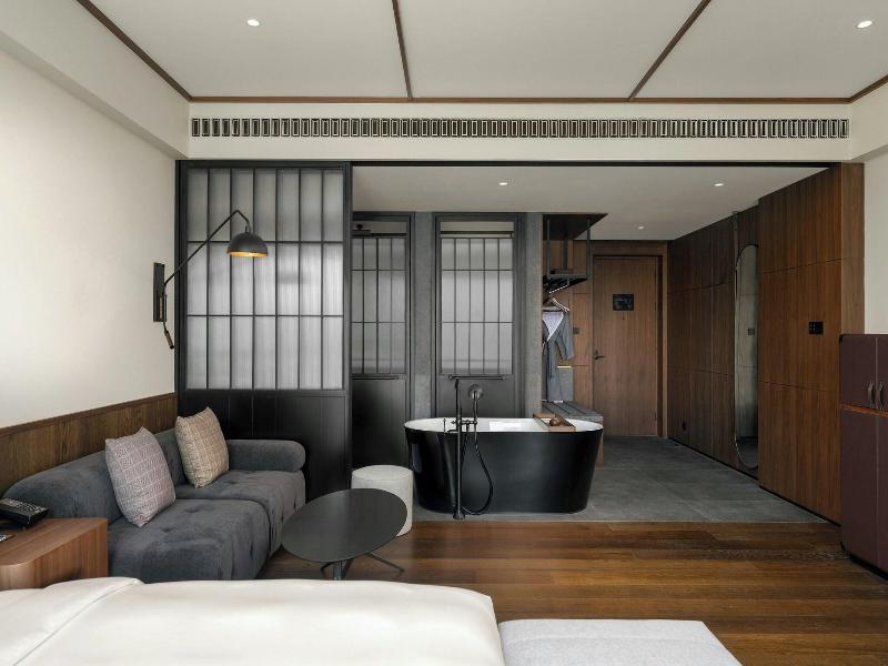 Flow And Co. Qingdao, Autograph Collection image