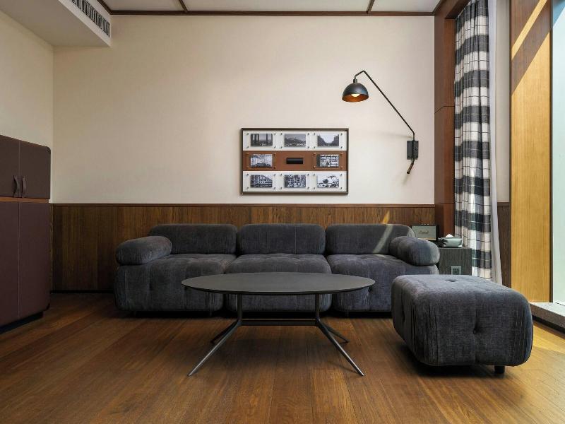 Flow And Co. Qingdao, Autograph Collection image