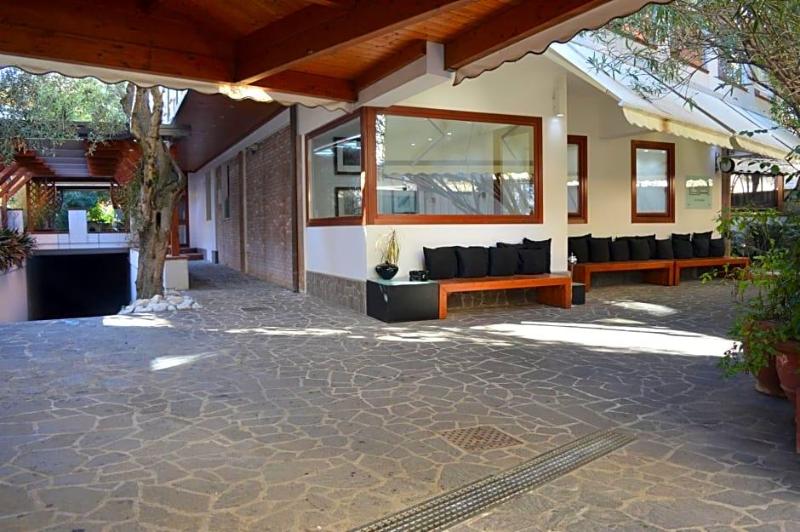 Villa Alba Boutique Hotel image